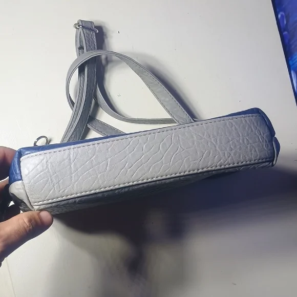 Rosetti Stylish Gray, Teal, and Blue Women's Crossbody Bag - Picture 7 of 9